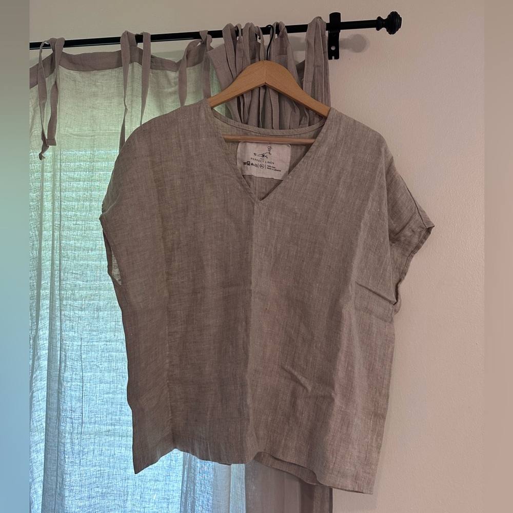 Not Perfect Linen top size XL